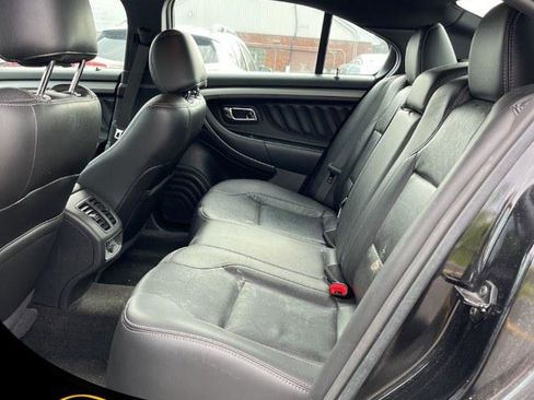 Used 2015 Ford Taurus SEL w/ Equipment Group 201A AWD/4WD image 8