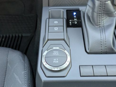 New 2026 Toyota Tacoma SR5 RWD image 19