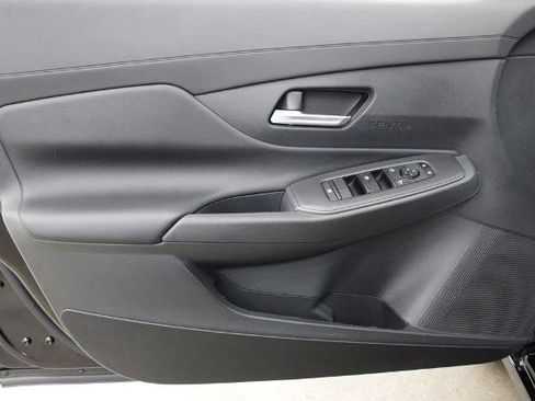 Certified 2026 Nissan Sentra SV w/ SV Convenience Package FWD image 16