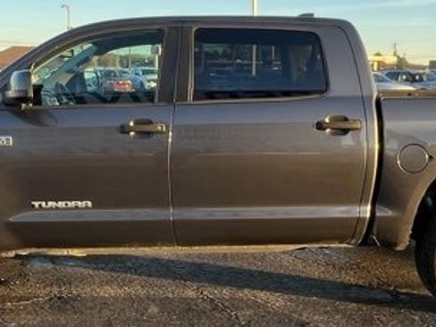 Used 2021 Toyota Tundra SR5 image 5