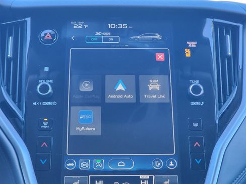Used 2025 Subaru Outback Premium image 10