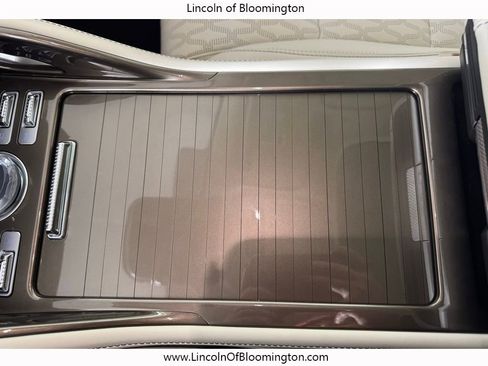 New 2026 Lincoln Nautilus Black Label w/ Jet Appearance Package image 50