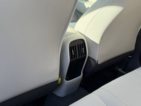 Used 2025 Hyundai Kona SEL image 27