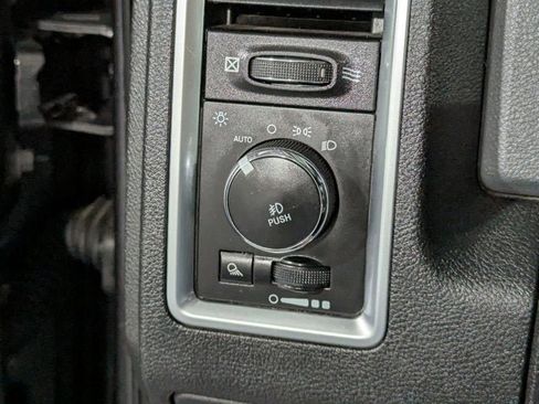 Used 2016 RAM 1500 Big Horn image 30