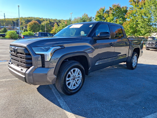 Certified 2025 Toyota Tundra SR5 AWD/4WD image 3