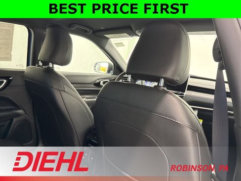 New 2026 Jeep Compass Limited image 13