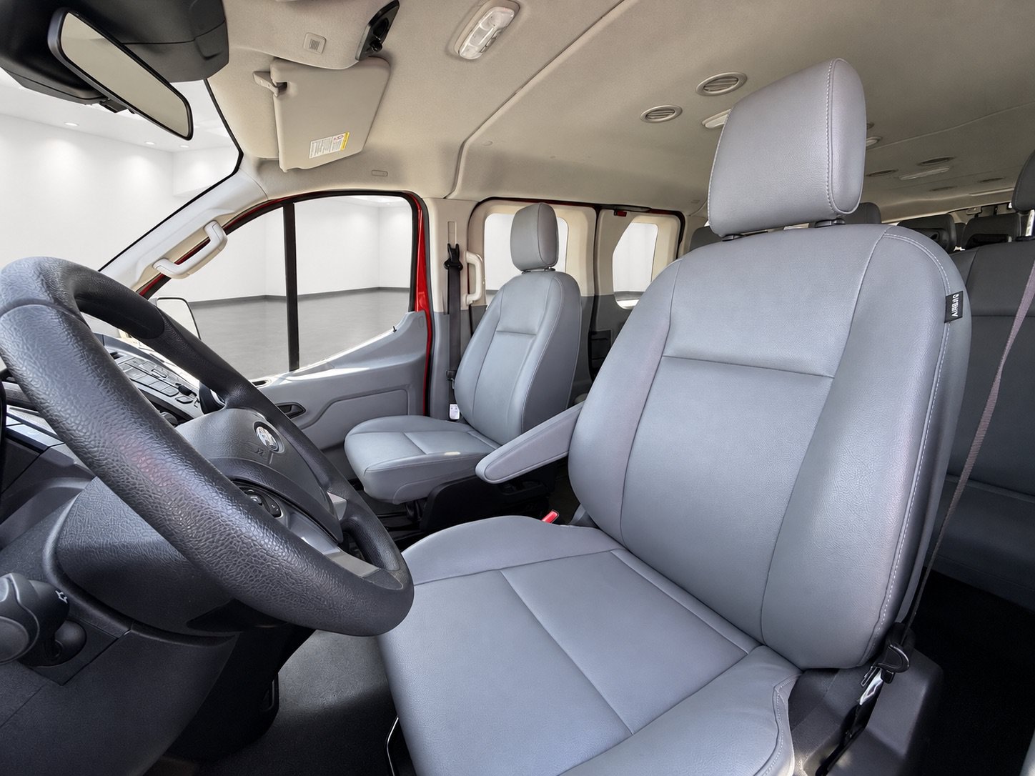 Used 2018 Ford Transit 350 XL RWD image 20