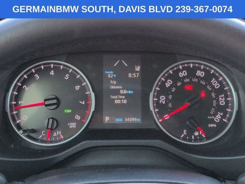 Used 2021 Toyota RAV4 XLE Premium FWD image 30