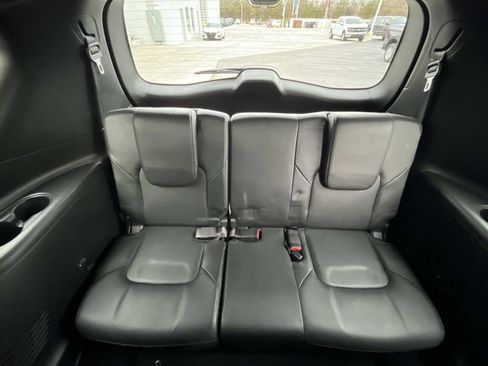 Used 2024 INFINITI QX80 Sensory image 14