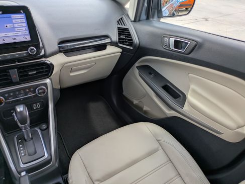 Used 2019 Ford EcoSport Titanium FWD image 15