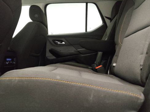 Used 2020 Chevrolet Traverse LT w/ LPO, Floor Liner Package AWD/4WD image 18