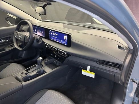 New 2026 Nissan Sentra SV w/ SV Convenience Package FWD image 16