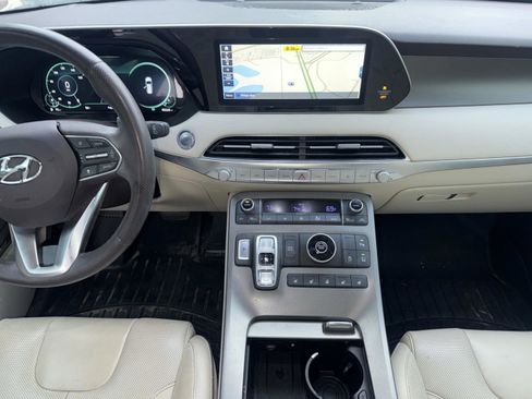 Used 2020 Hyundai Palisade Limited image 15