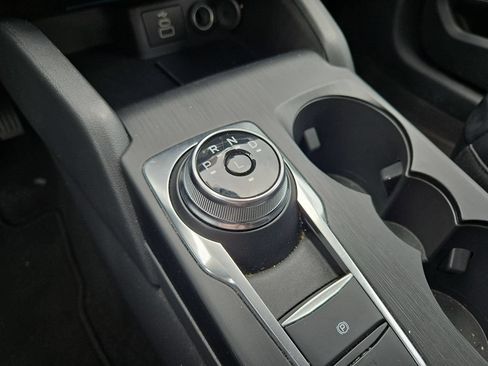 Used 2025 Ford Escape ST-Line AWD/4WD image 19