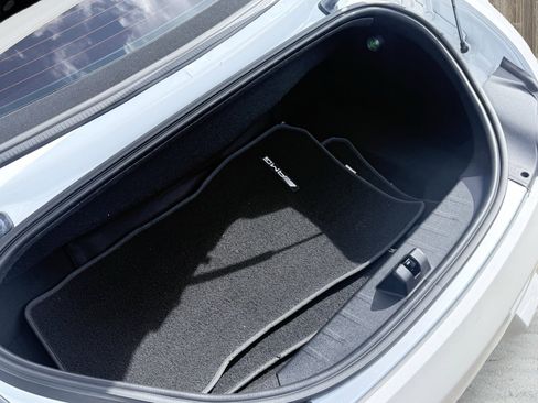 Used 2018 Mercedes-Benz AMG GT Roadster image 20