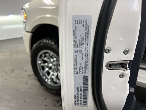 Used 2023 RAM 3500 Limited image 35
