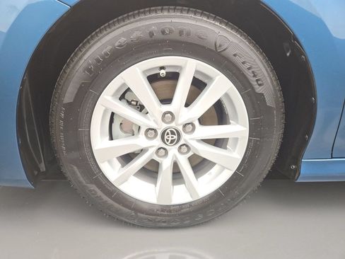 Used 2025 Toyota Camry LE w/ Convenience Package FWD image 25