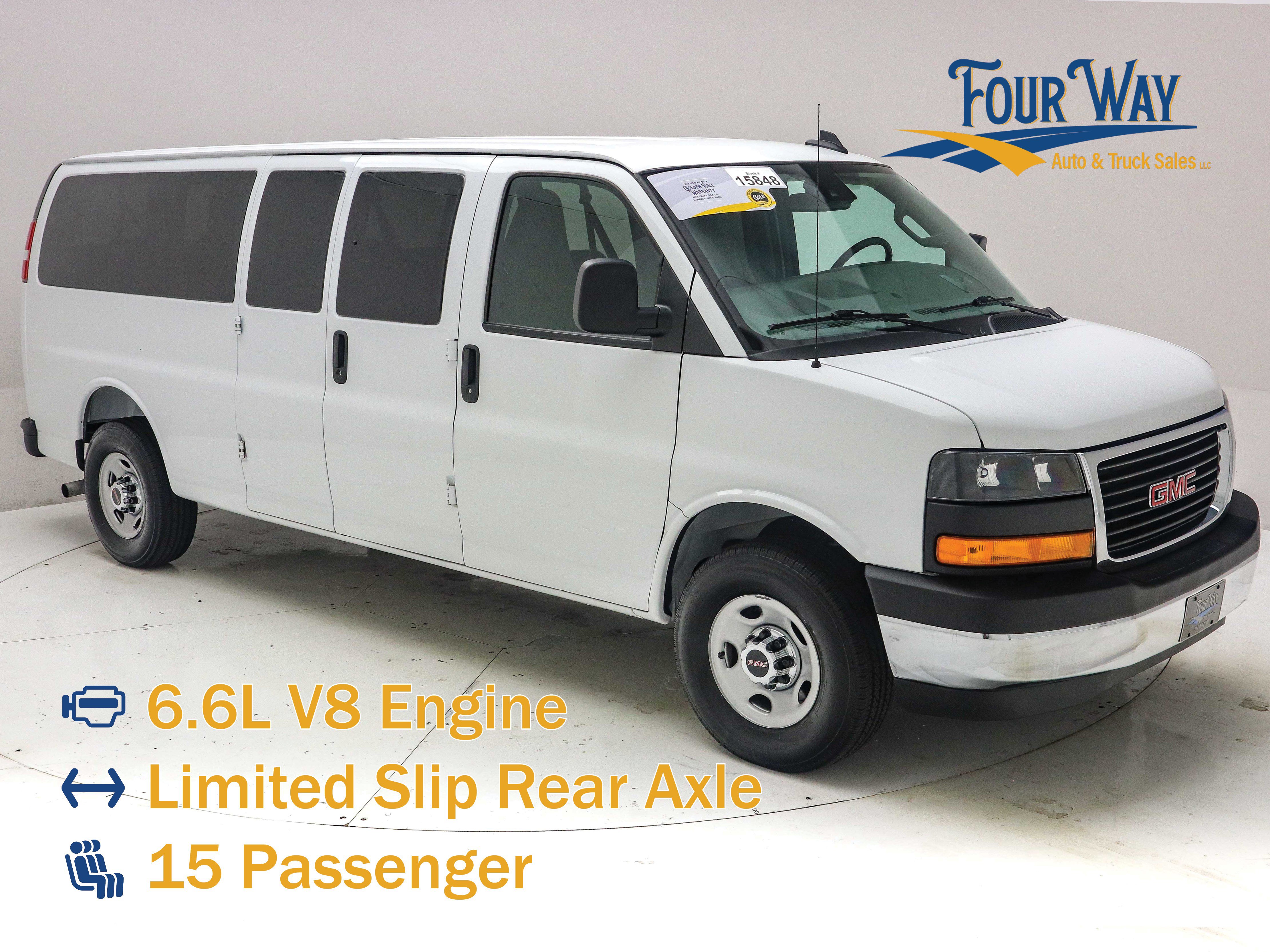 Used 2025 GMC Savana 3500 LT w/ LT Preferred Equipment Group RWD image 1