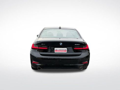 Used 2022 BMW 330i xDrive Sedan w/ Convenience Package image 4