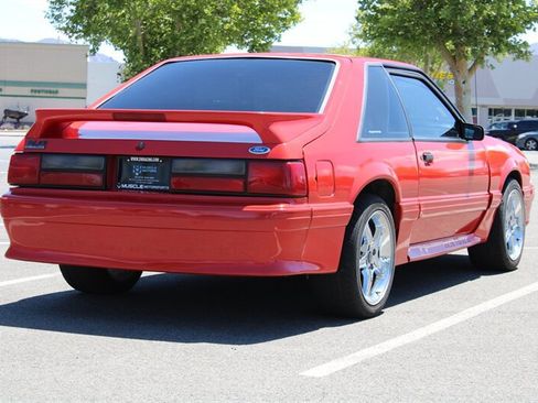 Used 1990 Ford Mustang GT RWD image 8