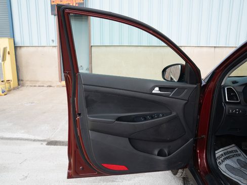 Used 2019 Hyundai Tucson Value image 18