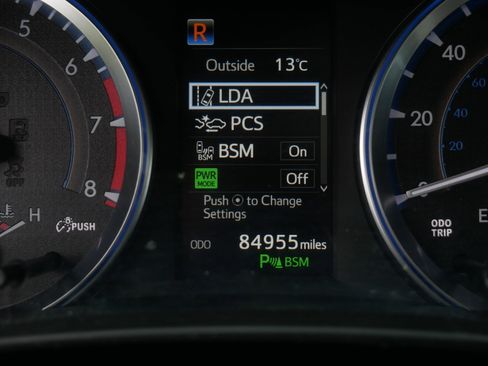 Used 2019 Toyota Highlander Limited AWD/4WD image 37