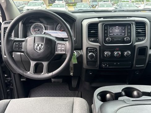 Used 2021 RAM 1500 Tradesman w/ Tradesman SXT Package RWD image 10