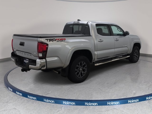 Certified 2022 Toyota Tacoma SR5 AWD/4WD image 5
