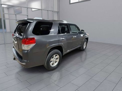 Used 2013 Toyota 4Runner SR5 w/ Convenience Pkg image 8