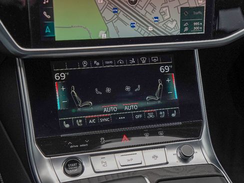 Used 2024 Audi Q8 Premium Plus w/ Premium Plus Package image 48