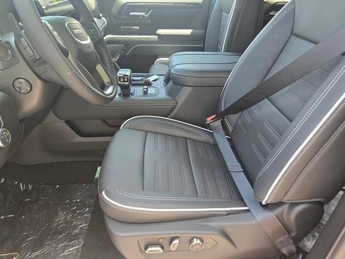 New 2026 GMC Sierra 1500 AT4X AWD/4WD image 8