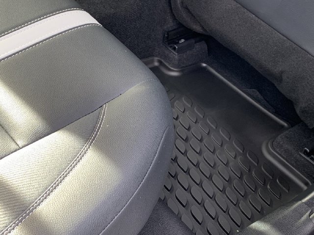 Used 2026 Toyota Camry SE FWD image 37