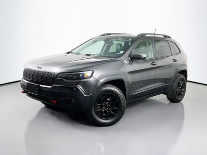 Used 2019 Jeep Cherokee Trailhawk w/ Comfort/Convenience Group