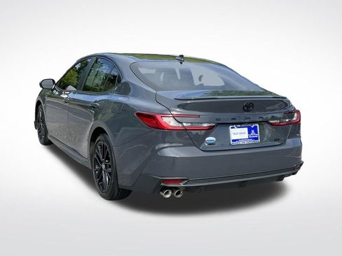 Used 2026 Toyota Camry SE w/ Multimedia Upgrade Package FWD image 4