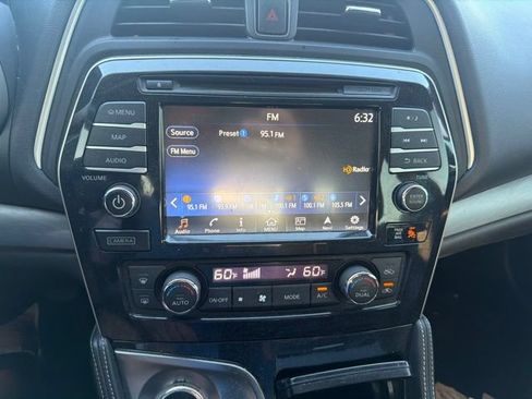 Used 2018 Nissan Maxima 3.5 SL FWD image 11