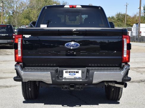 New 2026 Ford F250 Lariat w/ Chrome Package image 5