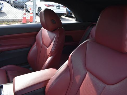 Used 2024 BMW 430i Convertible w/ Convenience Package image 18