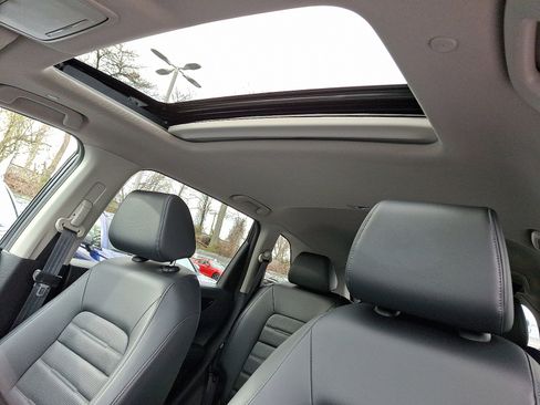 Certified 2023 Honda CR-V EX-L image 12