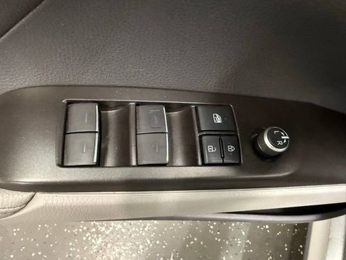 Certified 2021 Toyota Camry XLE w/ Cold Weather Package image 11