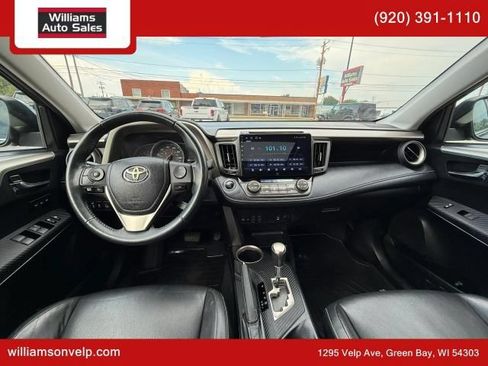 Used 2015 Toyota RAV4 Limited w/ Technology Package AWD/4WD image 17