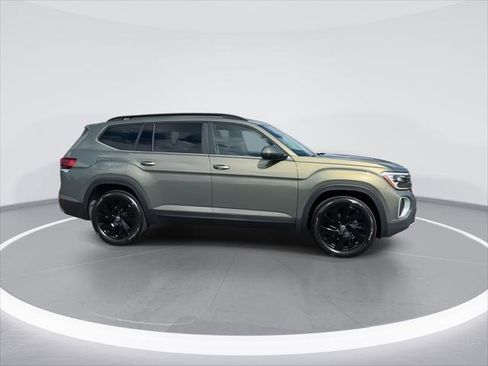 New 2026 Volkswagen Atlas SE AWD/4WD image 9