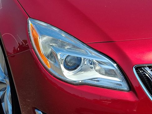 Used 2014 Buick Regal FWD image 11