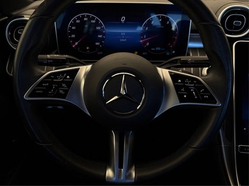 Used 2022 Mercedes-Benz C 300 C 300 image 18