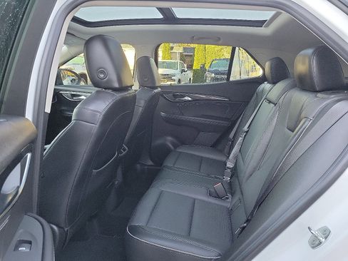 Used 2021 Buick Envision Essence w/ Sport Touring Package image 10