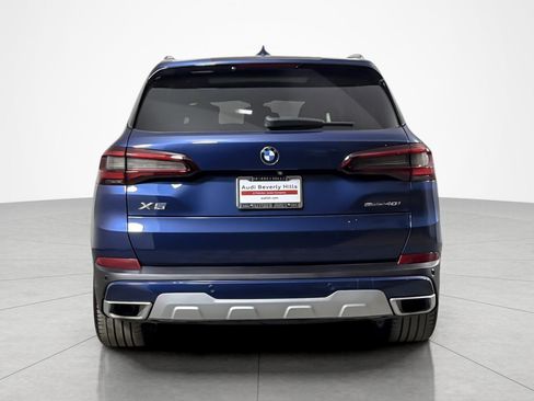 Used 2022 BMW X5 sDrive40i w/ Premium Package image 4
