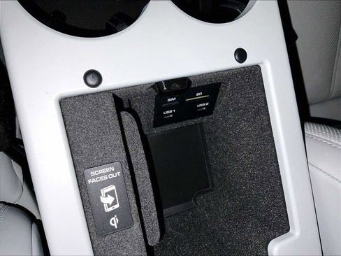 Used 2025 Porsche Macan image 29