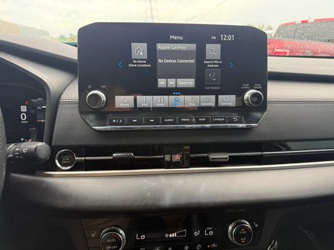 Used 2024 Mitsubishi Outlander SE Black Edition FWD image 19
