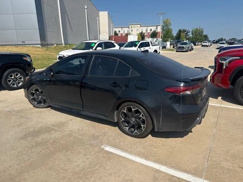 Used 2025 Toyota Corolla FX w/ Convenience Package FWD image 4