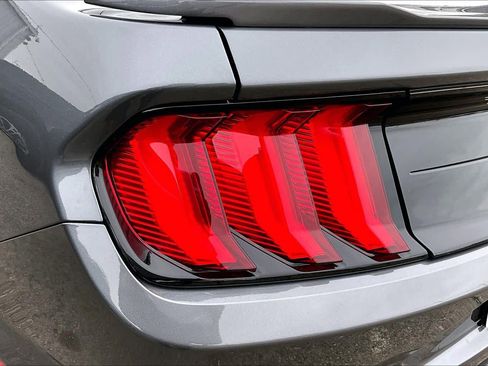 Used 2023 Ford Mustang GT Premium image 29