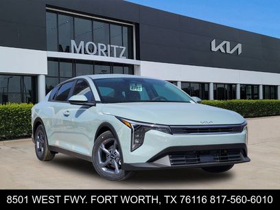 New 2026 Kia K4 LXS